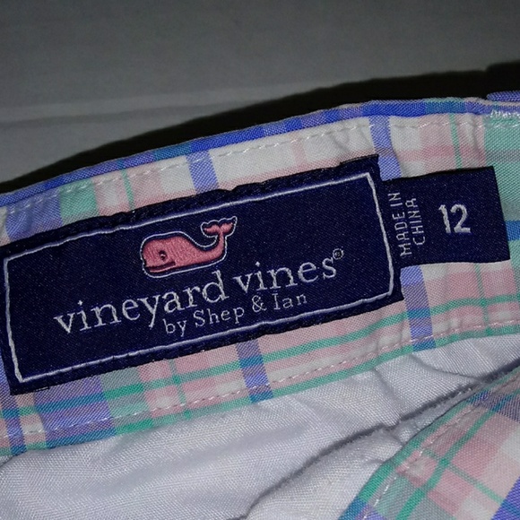 Vinyard Vines Boys sz 12 Shorts EUC! - Picture 2 of 3